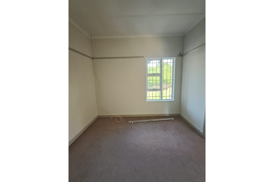 To Let 3 Bedroom Property for Rent in Cambridge Eastern Cape